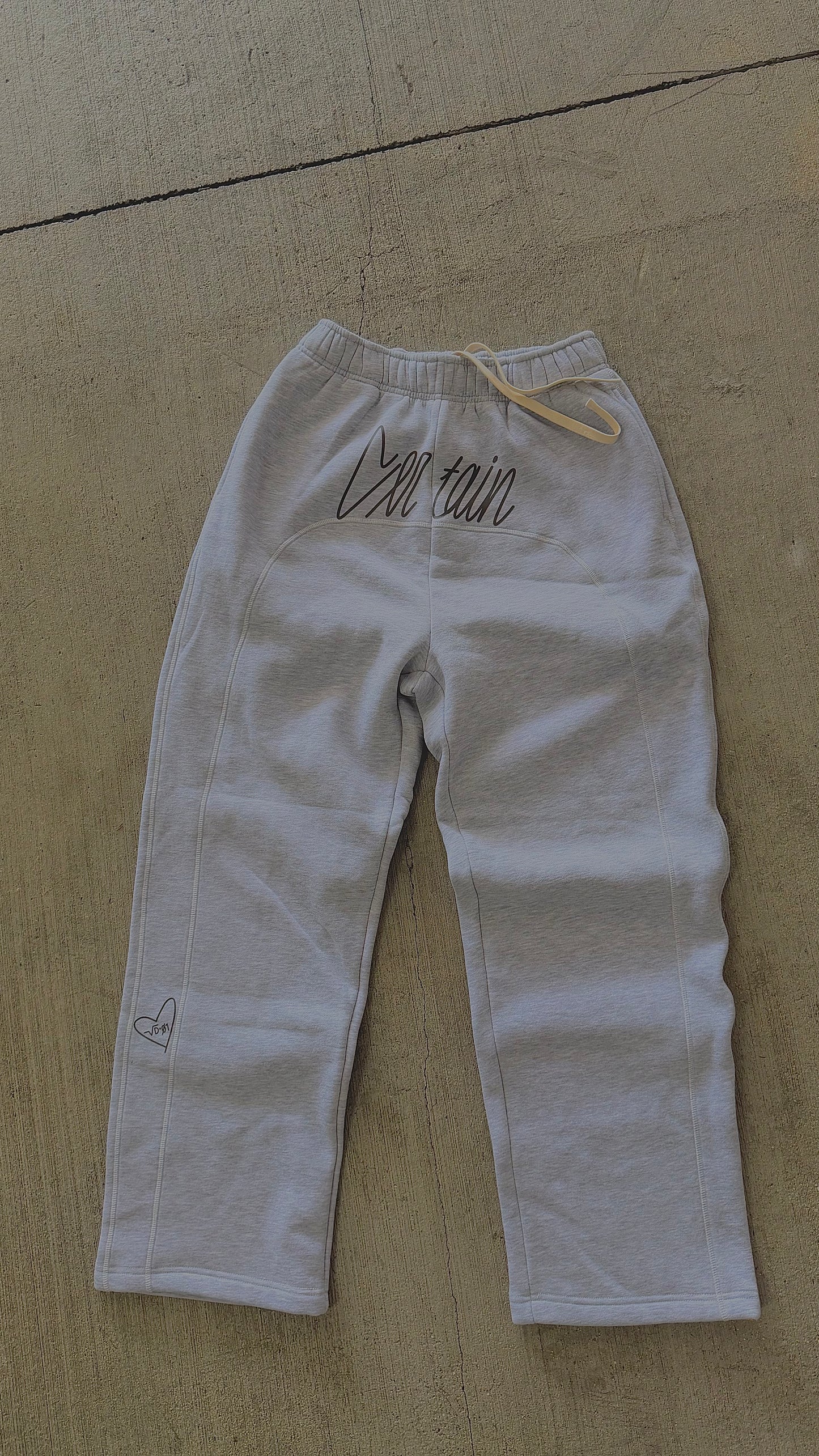 EW sweatpants - VD01