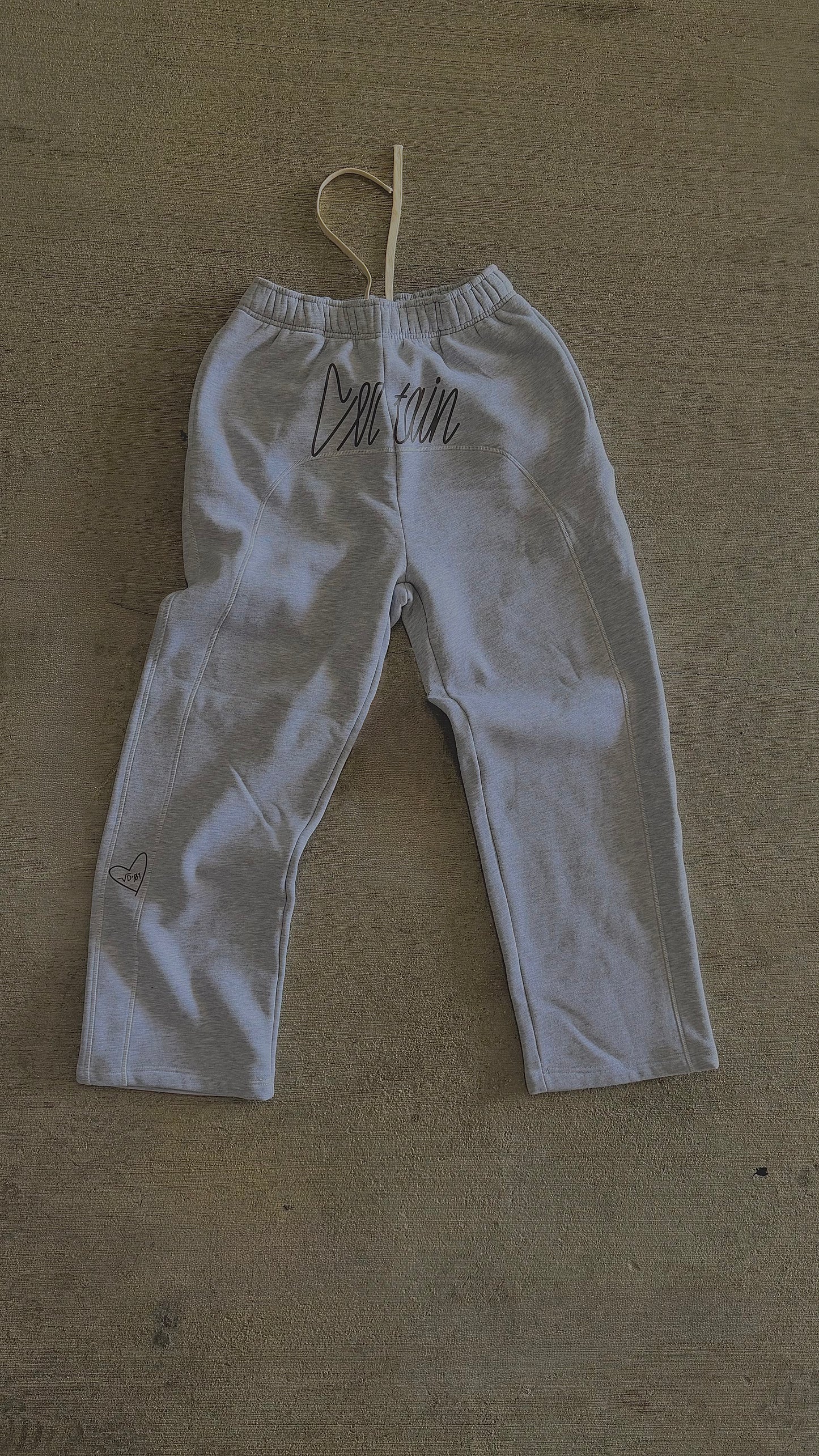 EW sweatpants - VD01